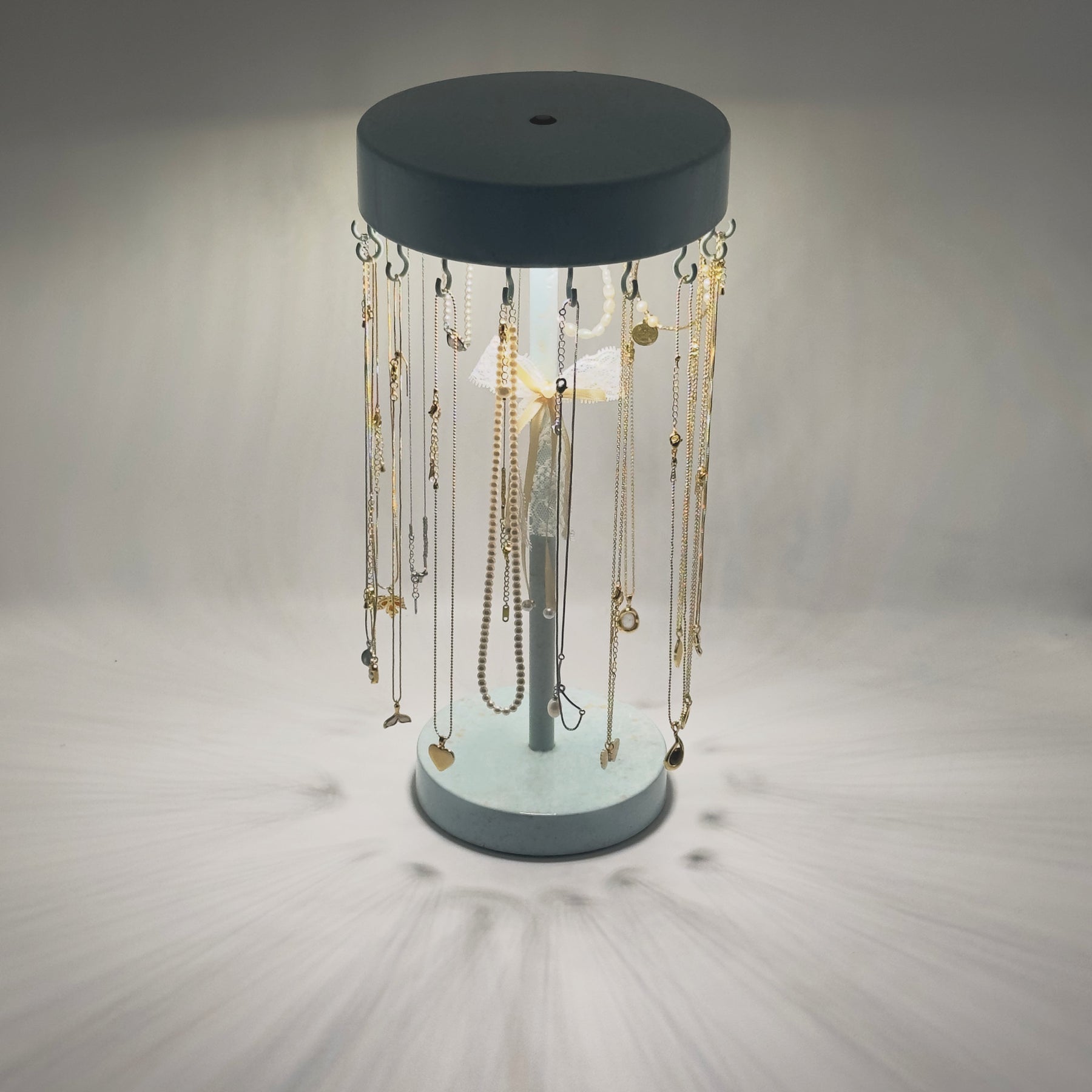 Necklace-Storage Table Lamp lifestyle image 5